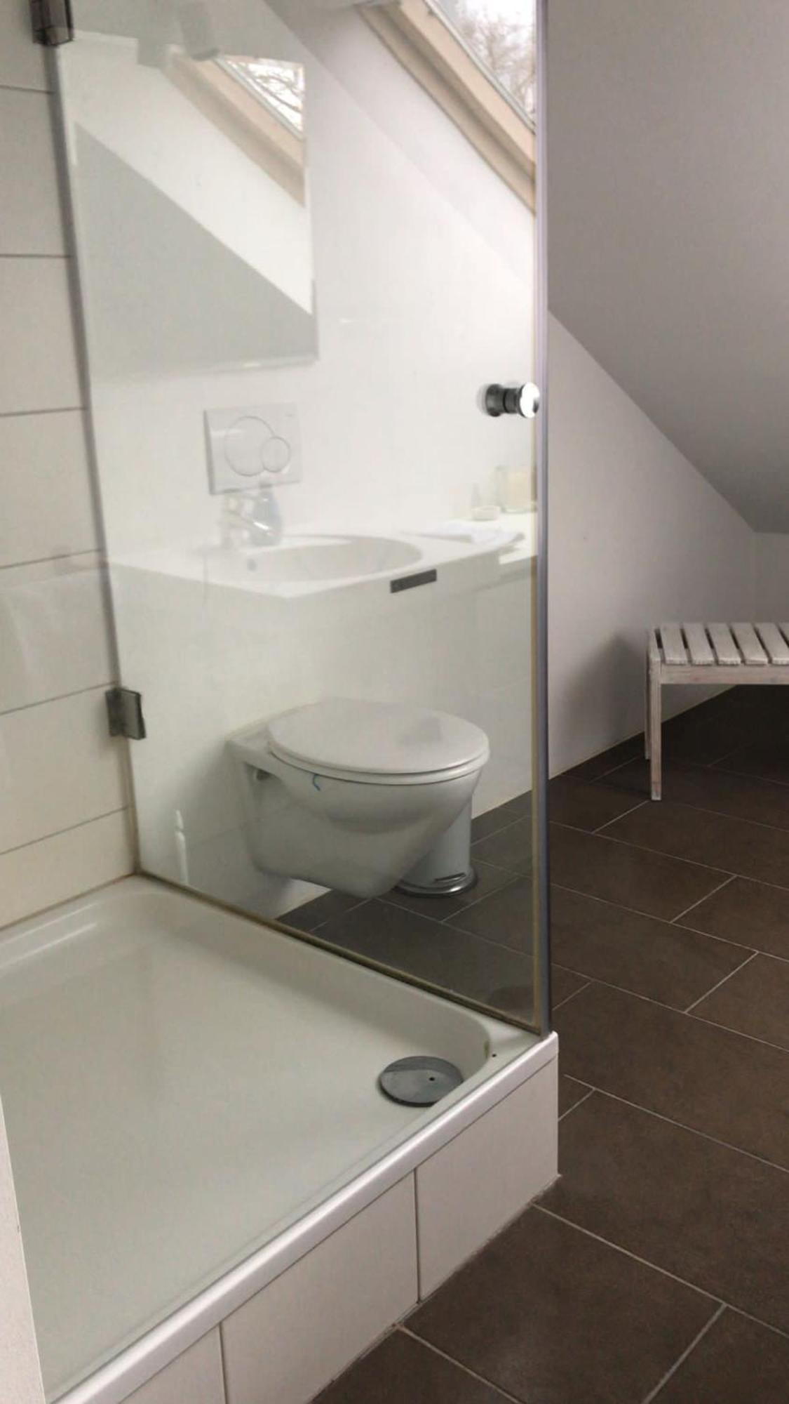 Nuernberg Erlenstegen - Zimmer Mit Bad 35 Qm Mit Parkplatz Екстер'єр фото